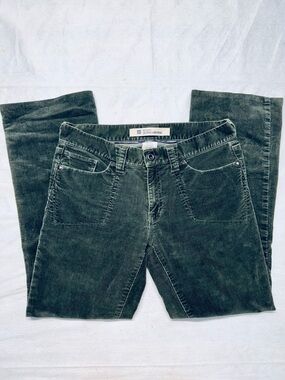 Vintage Gap Corduroy Bootleg in Olive Green